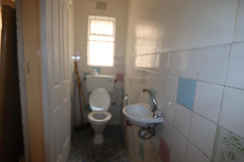 To Let 4 Bedroom Property for Rent in Gatesville Western Cape